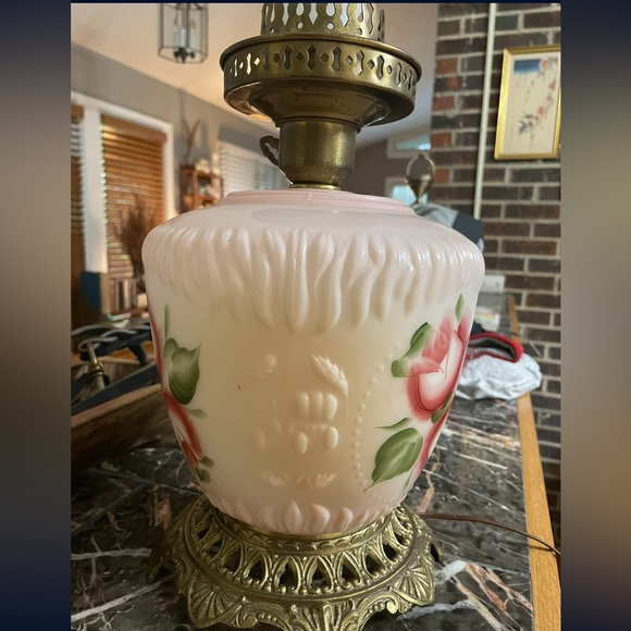 Vintage GWTW Horse Carriage Embossed Hand Painted Electric Lamp~Base Only - Picture 4 of 4